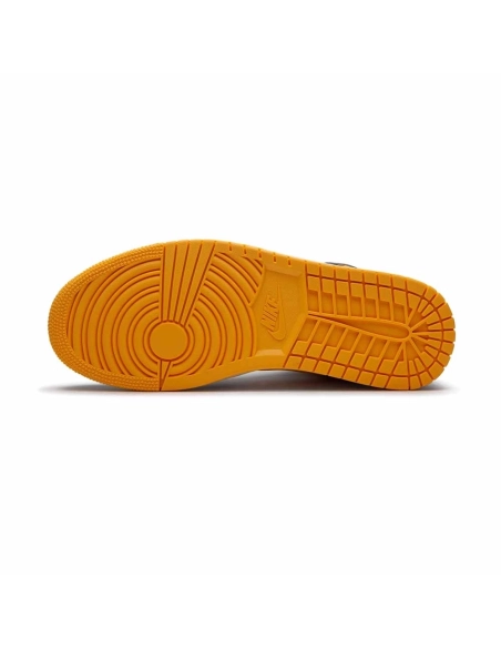 Jordan WMNS Air Jordan 1 Mid SE Orange Black,AIR JORDAN 1 MID,Air Jordan,CV5276-107